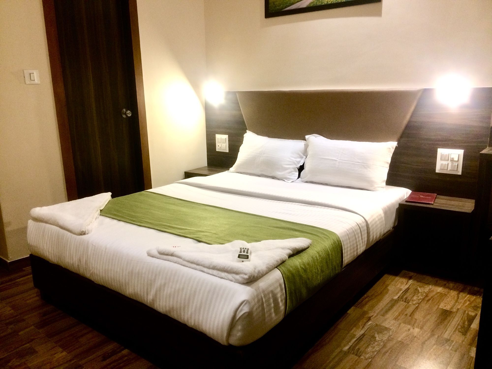 Hotel Horizon 뭄바이 외부 사진